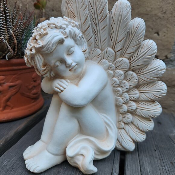 Solar Cute Napping Angel Statue Garden Statue Home Decor - Picture 3 of 6